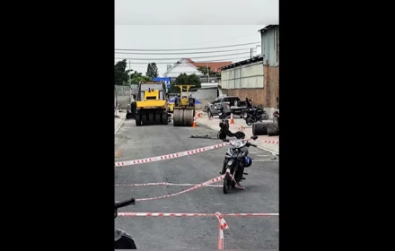 Đang thổi bụi, người đàn ông bị xe lu cán tử vong tại công trình đường ở TPHCM