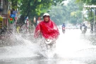Không khí lạnh bao trùm Bắc bộ, mưa lớn khắp các tỉnh thành, thời tiết Hà Nội ra sao?