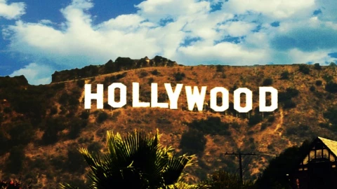 Hollywood chấn động trước tin áp thuế 100% với phim sản xuất bên ngoài nước Mỹ