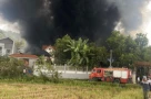 Xưởng phụ tùng xe máy ở Hà Nội bốc cháy dữ dội, nguyên nhân ban đầu được xác định