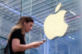 Apple quyết liệt bảo vệ "khu vườn" App Store