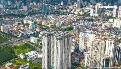 Thị trường BĐS ‘ngấm đòn’: Giá nhà đất giảm khắp nơi, hàng loạt nhà đầu tư lướt sóng ôm hận