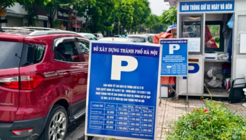 Hà Nội áp dụng giá trông giữ ô tô, xe máy mới từ ngày 15/10