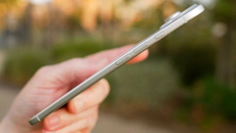 Thêm ảnh rò rỉ mô hình iPhone 17 Air: phải hy sinh một chi tiết vì quá mỏng