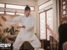 Tử vi tuần mới 19/10 - 25/10: Tuổi Thìn coi chừng tiền đội nón ra đi, Tuổi Ngọ hãy lý trí trong giao tiếp