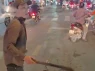 Clip 'dằn mặt' tài xế ô tô gây sốc mạng xã hội, Công an tóm gọn gã giang hồ, lộ rõ danh tính