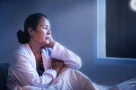 Người già đem tiền nhà cho anh em, con cái nói không được