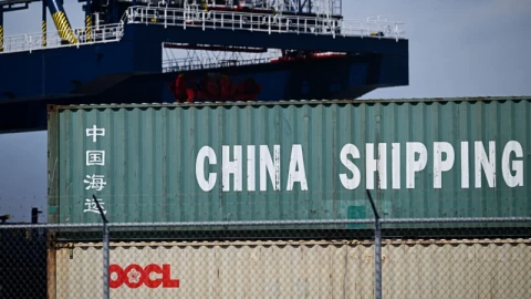 Giữa lúc thương chiến căng thẳng, hàng hóa Trung Quốc "chảy ào ạt" vào khu vực Đông Nam Á