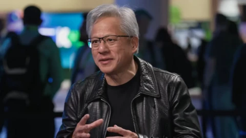 Mặc kệ chính quyền Trump, Nvidia dùng mọi "thủ đoạn" hòng bán được chip AI cho Trung Quốc