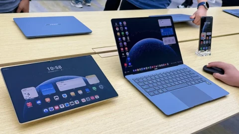 Huawei lại phá vỡ lệnh cấm vận của Mỹ, máy tính Hongmeng ra mắt! Chính thức từ bỏ Windows