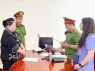 Bắt tạm giam nữ giám đốc công ty thủy sản ở Cà Mau, bị cáo buộc lừa đảo hơn 34,8 tỷ đồng