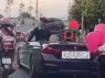 Bày trò 'ma quỷ' giữa ban ngày: 'Đội quân cương thi’ lập tức bị CSGT 'sờ gáy’