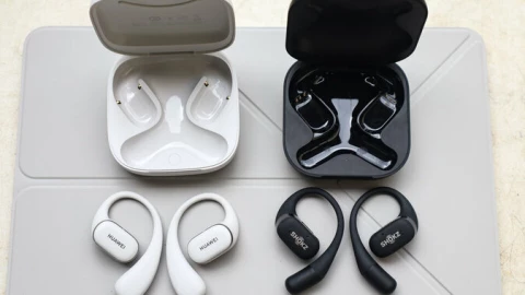 So kè Huawei FreeArc và Shokz OpenFit: "kỳ phùng địch thủ" trong làng tai nghe thể thao thiết kế mở - đâu là lựa chọn tối ưu?