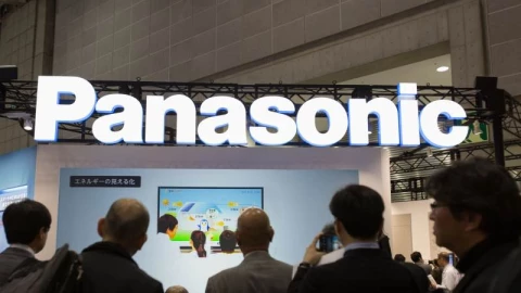 Nguyên nhân đằng sau việc cắt giảm 10.000 nhân sự của Panasonic