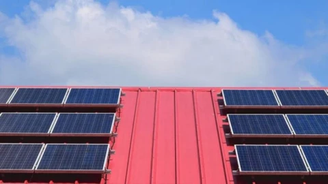 Nhật Bản đang tiến rất gần đến việc thương mại pin mặt trời Perovskite
