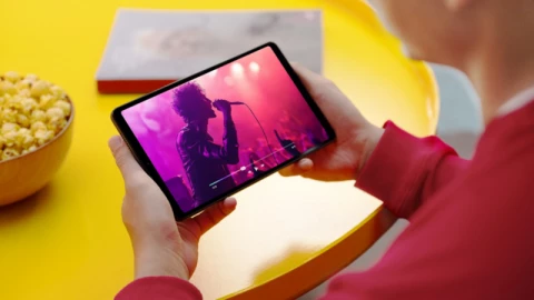 Lenovo Tab One trình làng tại Việt Nam: Máy tính bảng nhỏ gọn giá chưa đến 3 triệu đồng
