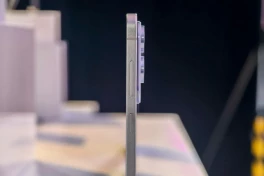 Samsung Galaxy S25 Edge chính thức ra mắt: mỏng 5,8 mm, pin 3.900 mAh, giá 30 triệu đồng
