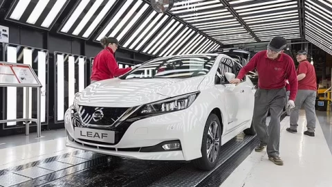 Nissan đóng cửa hàng loạt nhà máy, cắt giảm nhiều việc làm sau khoản lỗ kỷ lục