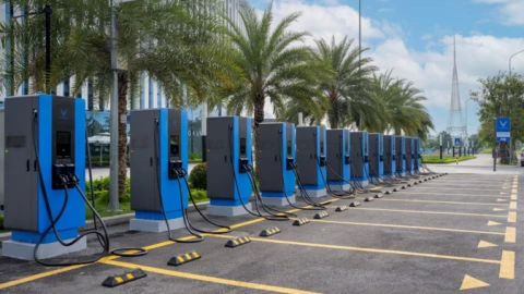 Sắp có hàng loạt trạm sạc xe điện Vinfast ở các chi nhánh VNPT trên toàn quốc