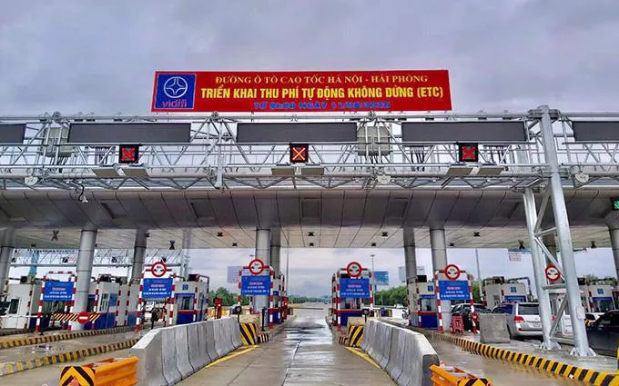 thumbnail - Chủ xe chưa dán thu phí tự động không dừng vào Cao tốc Hà Nội - Hải Phòng bị phạt như nào?