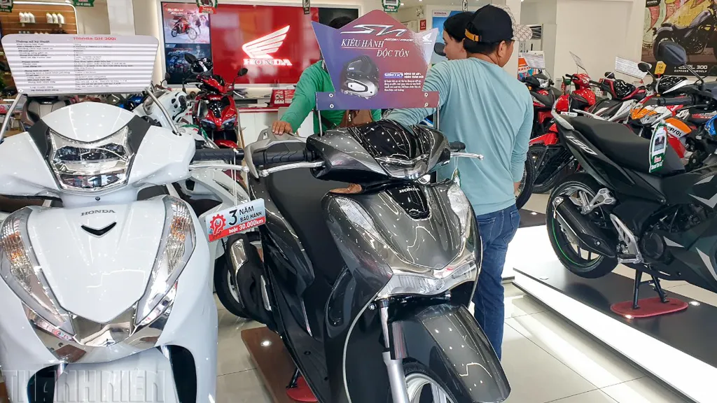 Xe máy Honda tăng giá ‘vô tội vạ’, người Việt kêu gọi ‘tẩy chay’