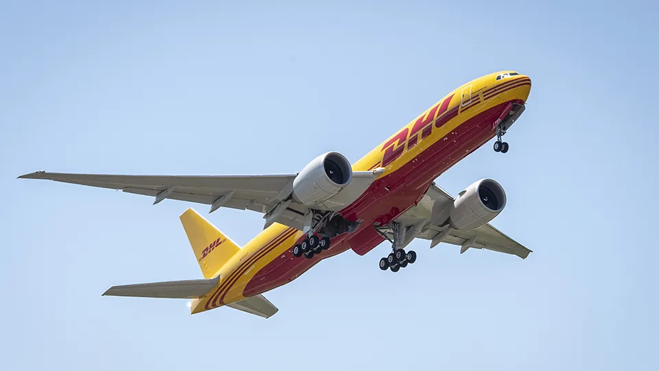 DHL Express thông báo tăng 8% phí chuyển phát quốc tế tại Việt Nam