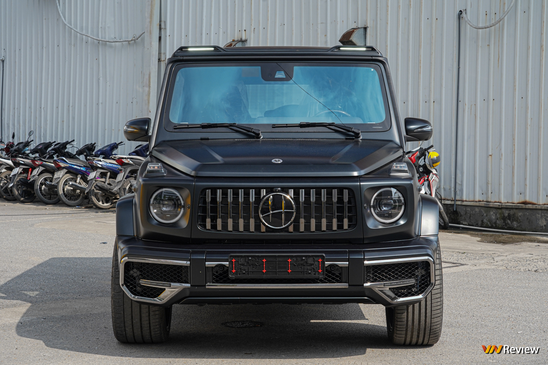 Cận cảnh Mercedes-AMG G63 độ Hofele giá 12,8 tỷ đồng vừa về Việt Nam