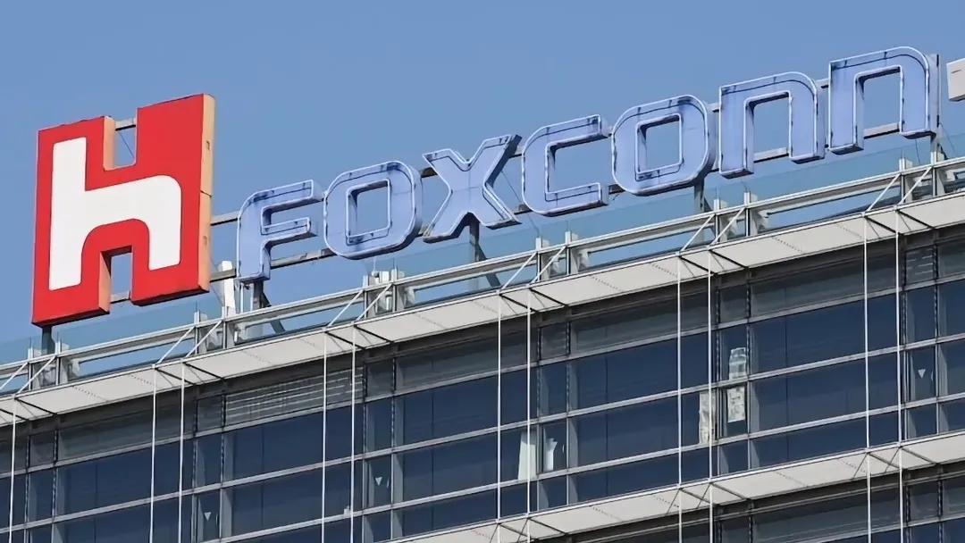Foxconn sắp xây nhà máy mới tại Nghệ An, tuyển kỹ sư lương 15-25 triệu đồng