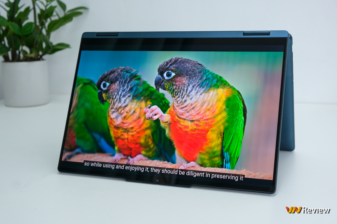 Đánh giá Lenovo Yoga 7i Gen 8 (2023): Sẽ là chiếc laptop 2-trong-1 đáng mua nhất năm nay