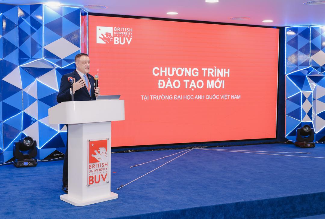 BUV công bố các Chương trình đào tạo mới từ Anh Quốc và   Quỹ học bổng 2024 trị giá 87 tỷ đồng