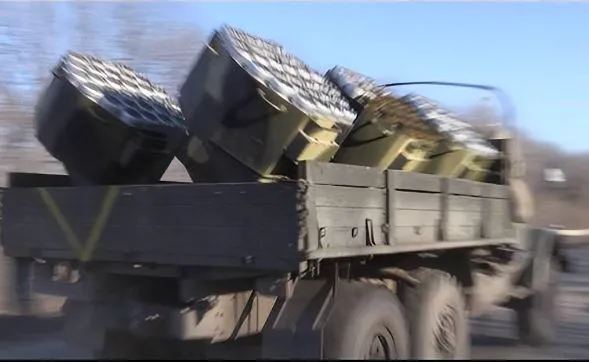 thumbnail - Chiến tranh mìn! Nga và Ukraine đua nhau điều động các phương tiện gài mìn