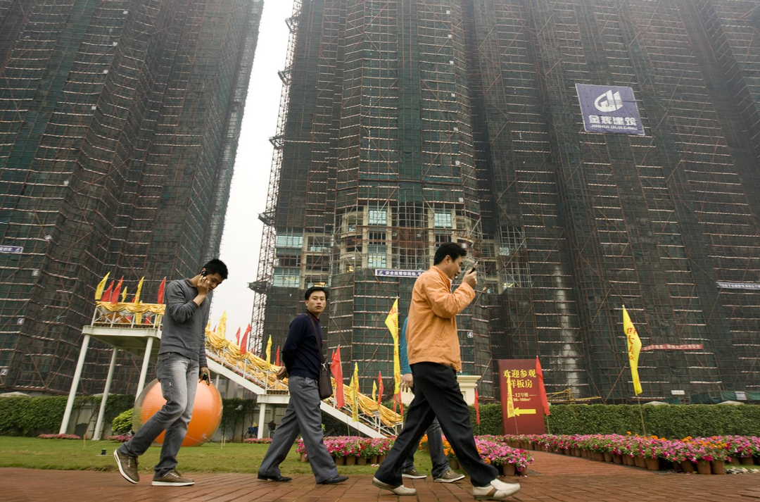 Một công ty bất động sản nợ 300 tỷ USD đang đe dọa toàn bộ nền kinh tế Trung Quốc