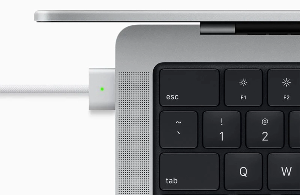 Loại bỏ Touch Bar trên MacBook Pro: Apple đã biết lắng nghe người dùng?