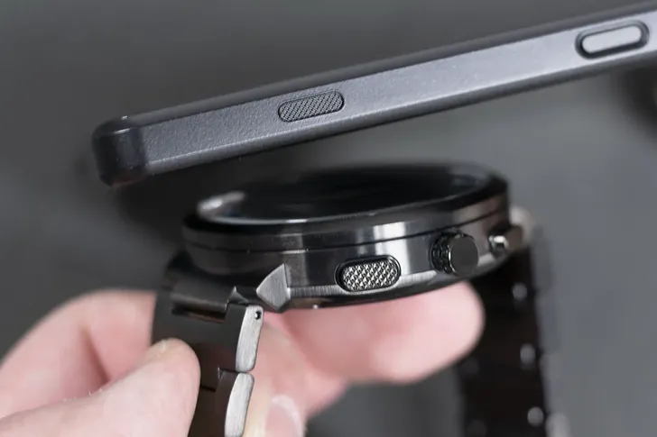 Sony ra mắt đồng hồ dành riêng cho Xperia 1 III, giá gần 15 triệu đồng, giới hạn 1.000 chiếc