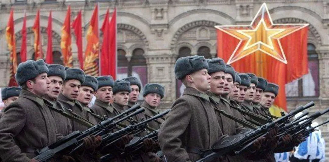 Sức mạnh quân sự Liên Xô thời đỉnh cao đáng sợ đến mức nào? Có thể tiếp quản toàn bộ châu Âu trong 7 ngày 