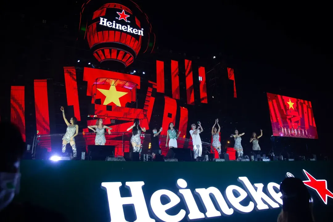 Bùng nổ Heineken Refresh Your Music – đại nhạc hội EDM và khinh khí cầu tại Việt Nam với tầm cỡ quốc tế
