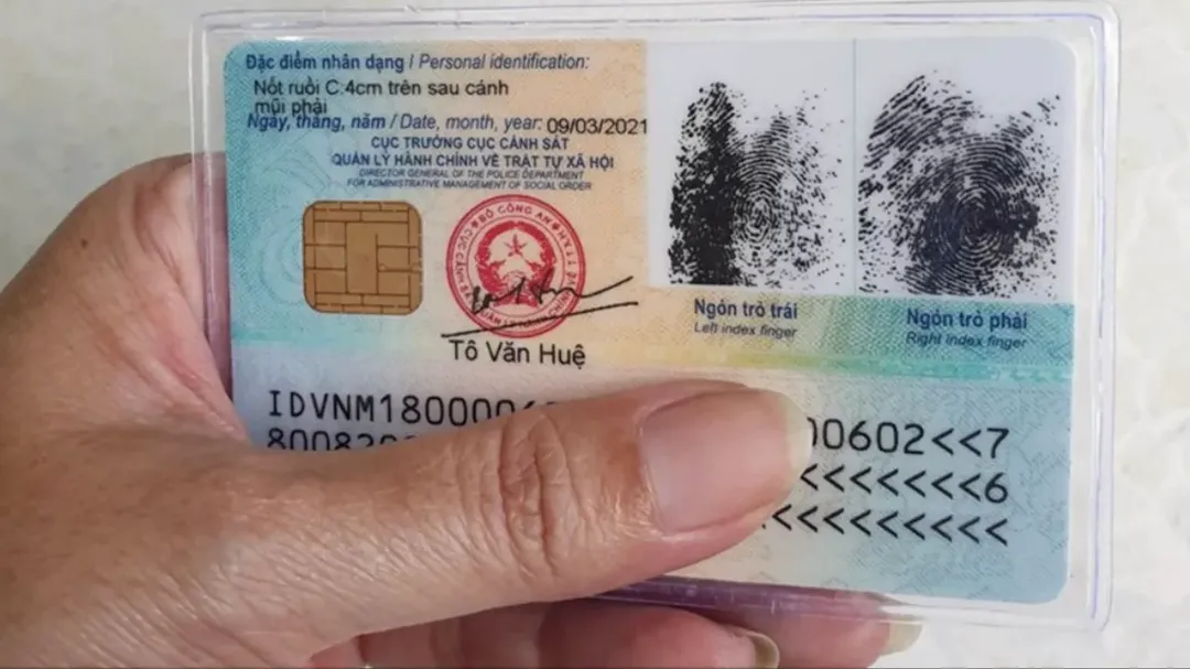 thumbnail - Làm thẻ căn cước công dân gắn chip cần mang theo giấy tờ gì?