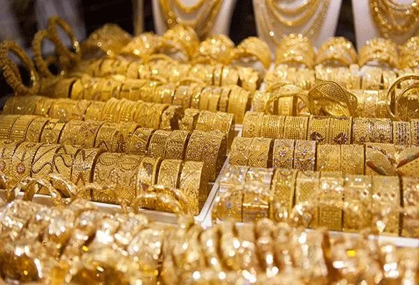 Giá vàng hôm nay 3/10/2022: Vàng trong nước tăng nhẹ lên 65,5 triệu, giá vàng thế giới “giậm chân tại chỗ”