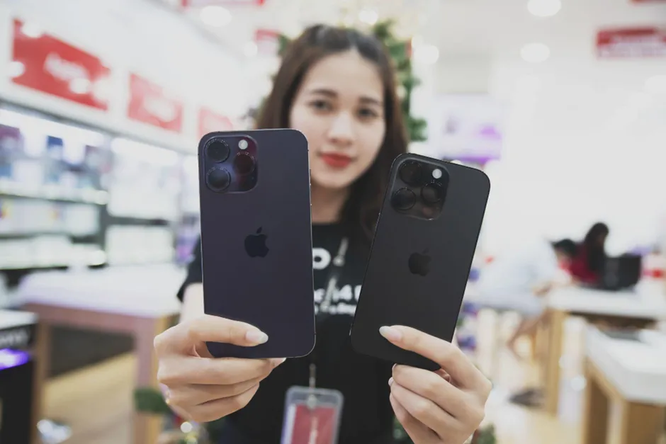 Đại lý bán lẻ mạnh tay giảm giá iPhone, chứng minh bán “Rẻ hơn các loại rẻ”