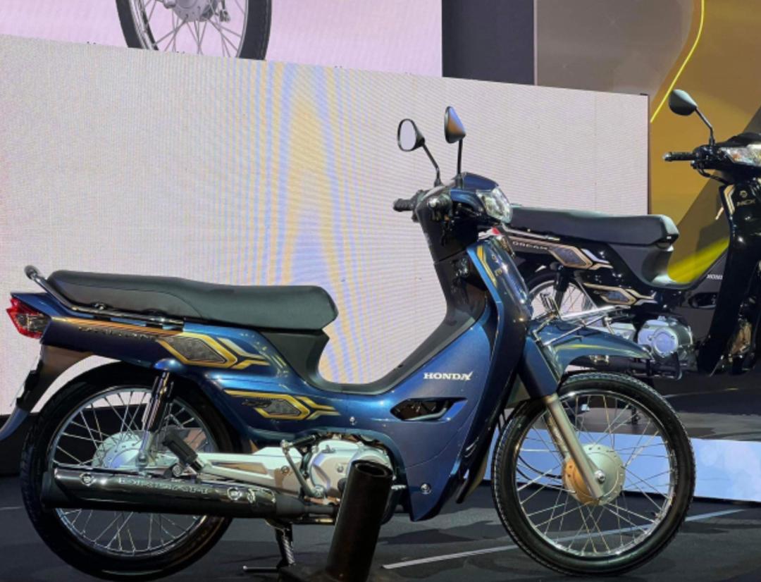 Siêu phẩm Honda Dream ra mắt phiên bản nâng cấp: Trang bị ngây ngất