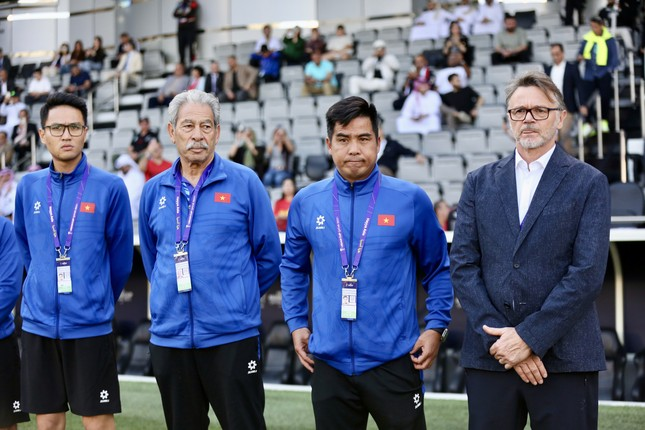 Tương lai của HLV Troussier sau Asian Cup 2023 sẽ ra sao?