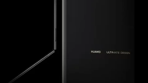 Huawei ra mắt máy tính có thể gập lại