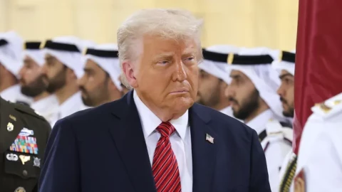 Iran bắn tín hiệu cho ông Trump, liệu có thỏa thuận lịch sử nào được ký?