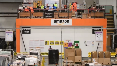 Vì sao Amazon gần như “bất khả chiến bại” tại Mỹ?