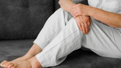 5 dấu hiệu thận yếu dễ nhận biết vào ban đêm