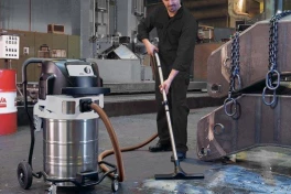 Máy hút bụi công nghiệp là gì? Khác biệt giữa máy hút bụi công nghiệp với máy hút bụi gia đình