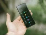 Độc lạ điện thoại Xiaomi có màn hình "tí hon" chỉ 5 inch, không camera trước, giá chưa tới 3 triệu đồng