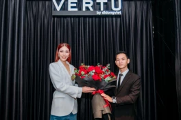 Vertu Việt Nam công bố Siêu mẫu Lan Khuê là đại sứ thương hiệu, hé lộ điện thoại gập siêu sang Vertu Quantum Flip sắp ra mắt