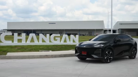 Hãng xe cỡ bự của Trung Quốc vừa xây nhà máy quy mô ngay sát nách Việt Nam
