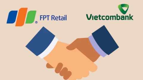 Hơn 620 Cửa Hàng FPT Shop Trở Thành "Cây ATM" của Vietcombank trong chớp mắt